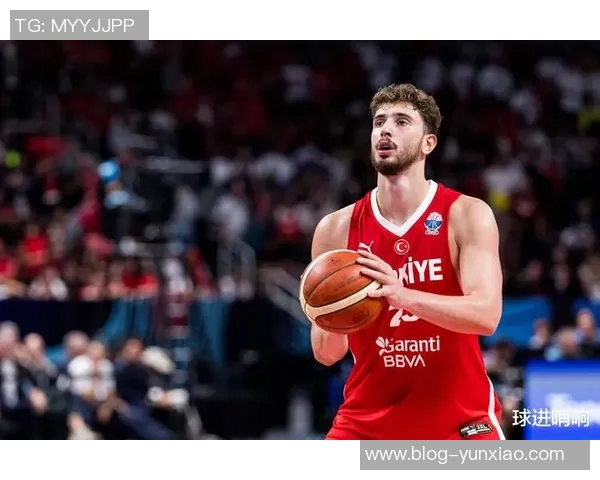 申京三分命中率大幅提升火媒称其进化显而易见引发关注 申京三分命中率大幅提升火媒称其进化显而易见引发关注