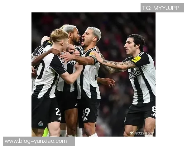 英媒称曼城热刺纽卡斯尔关注韦斯利本赛季在罗马表现出色