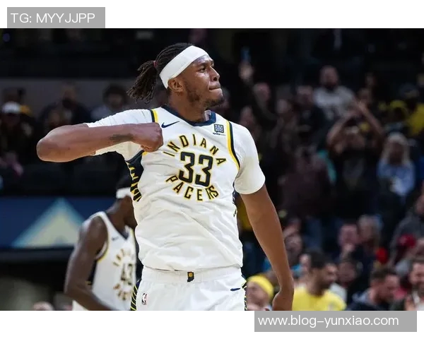 特纳高效发挥仅靠三分球贡献15分7篮板2助攻3抢断展现全面能力 特纳高效发挥仅靠三分球贡献15分7篮板2助攻3抢断展现全面能力